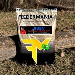 Feedermánia groundbait - prémium fenekező busa méz-fokhagyma 2500g etetőanyag