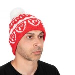 Fox rage red -and- white bobble hat voyager sapka