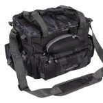 Fox rage camo voyager medium tackle bag pergető táska