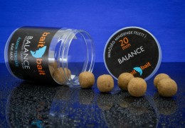 Baitbait álmok tengere (rák-máj) - 12mm 75g balanszírozott horogcsali